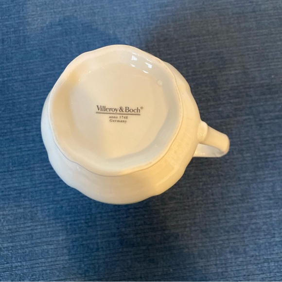 Villeroy & Boch Jardin D’Alsace Fleur porcelain creamer - Picture 6 of 6